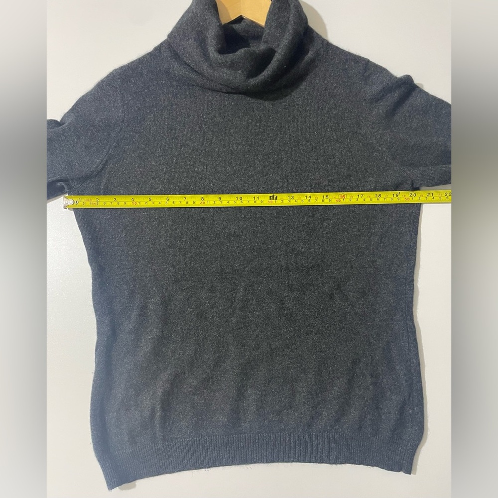 The Cashmere Shop Turtleneck Sweater Gray large - Picture 5 of 8